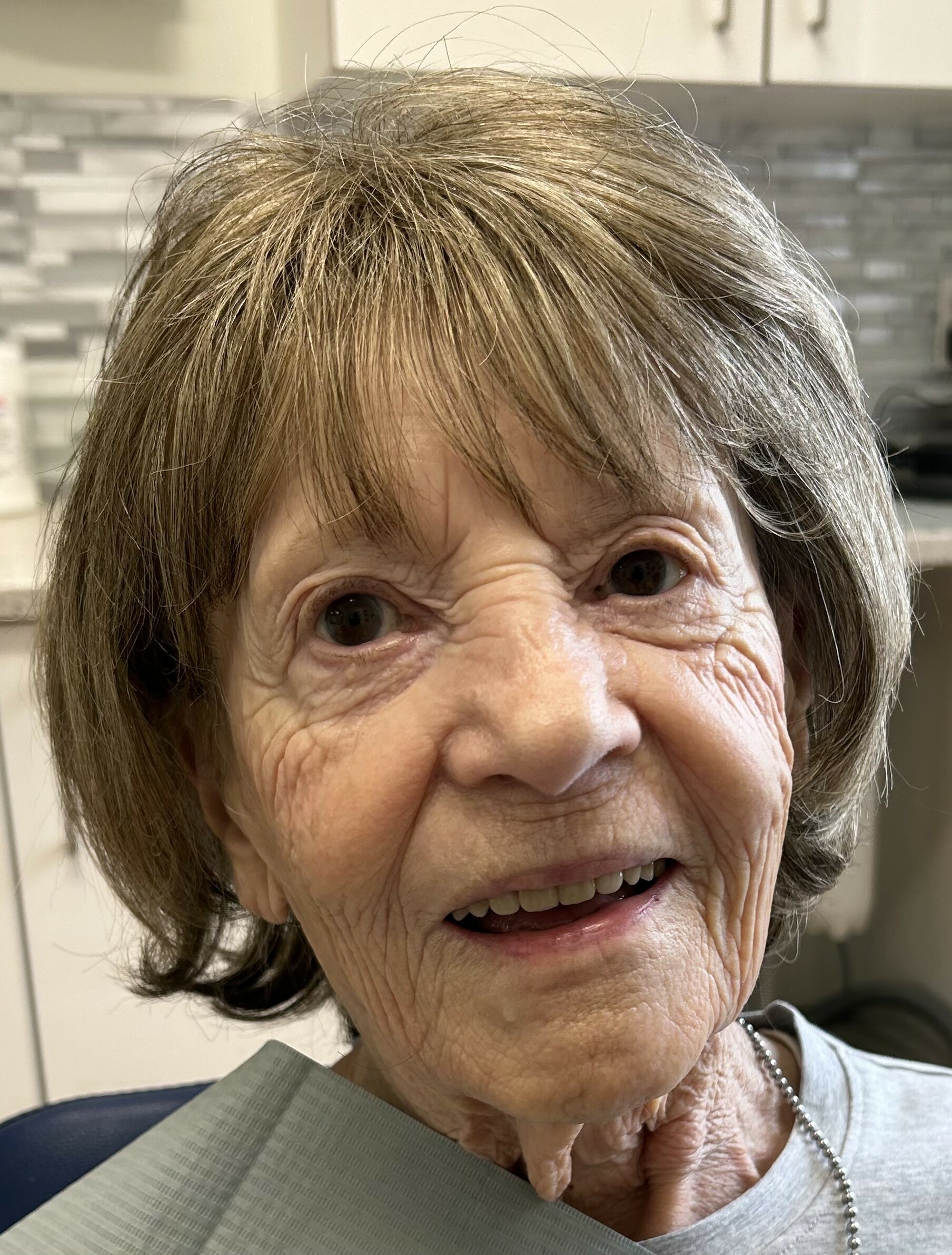 Marion
            
            
            Kingston (Young)