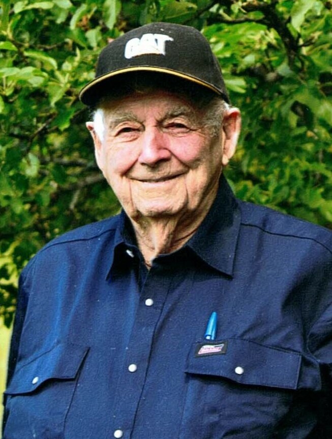 Donald
            
            
            Huff