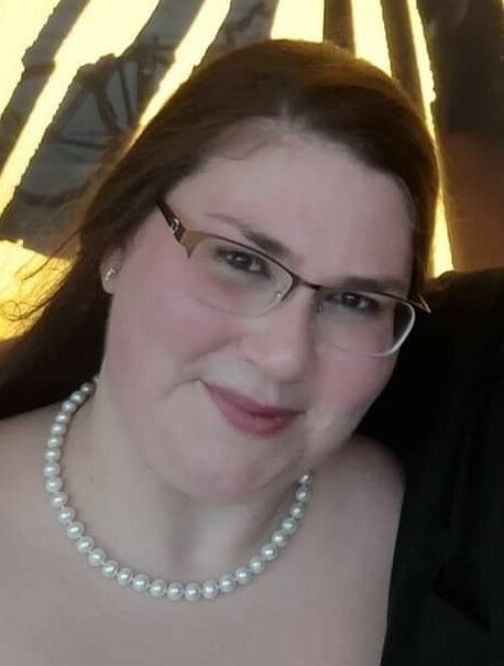 Laura-Medeiros-Craigen